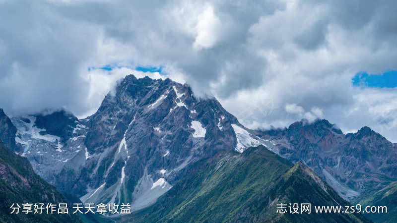 云南白马雪山一角