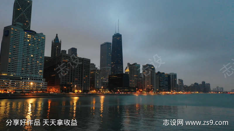 江面城市航拍